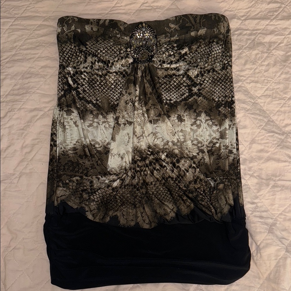 Daytrip Black and Gray Strapless Top